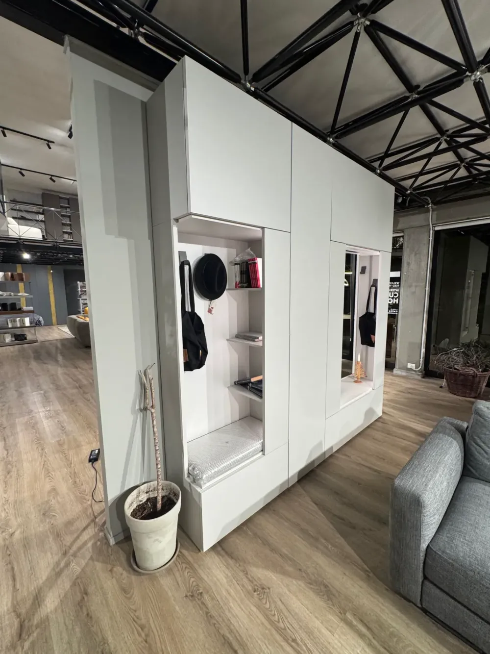 New Mobile ingresso modello Roomy moderno di a prezzo ribassato Mobili Ingresso