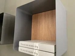 Outlet Mobile ingresso moderno modello Contenitore sospeso ciko di con forte sconto Mobili Ingresso