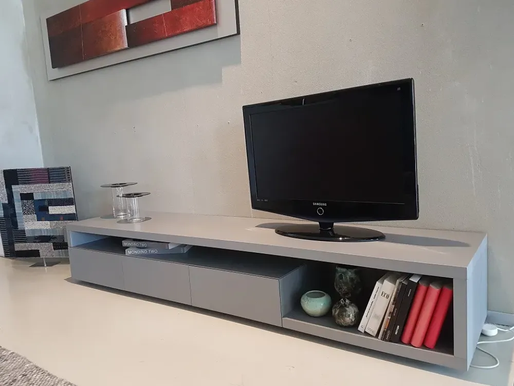 Mobile porta tv Ode 220 di con forte sconto^Minotti Italia Best