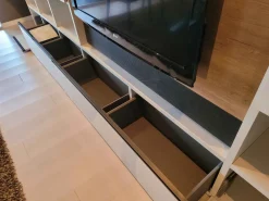 Tomasella Mobile soggiorno modello Diagonal 2021 di a PREZZI OUTLET- Pareti Attrezzate