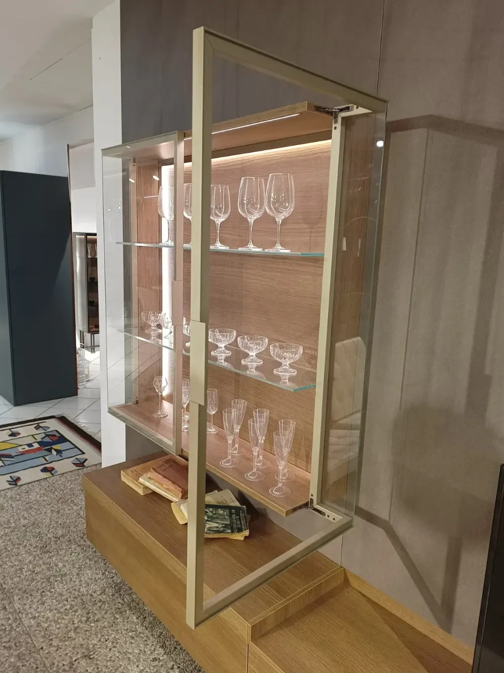 Tomasella Mobile soggiorno modello Atlante glove di a PREZZI OUTLET- Pareti Attrezzate