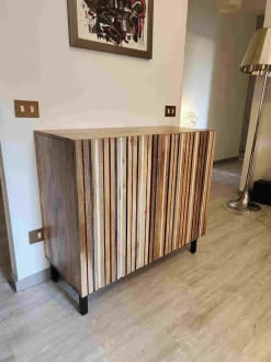 Outlet Etnico Mobile soggiorno modello Madia credenza line 2a di a prezzo scontato- Madie