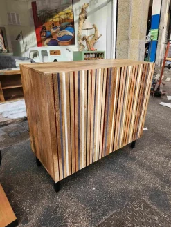 Outlet Etnico Mobile soggiorno modello Madia credenza line 2a di a prezzo scontato- Madie