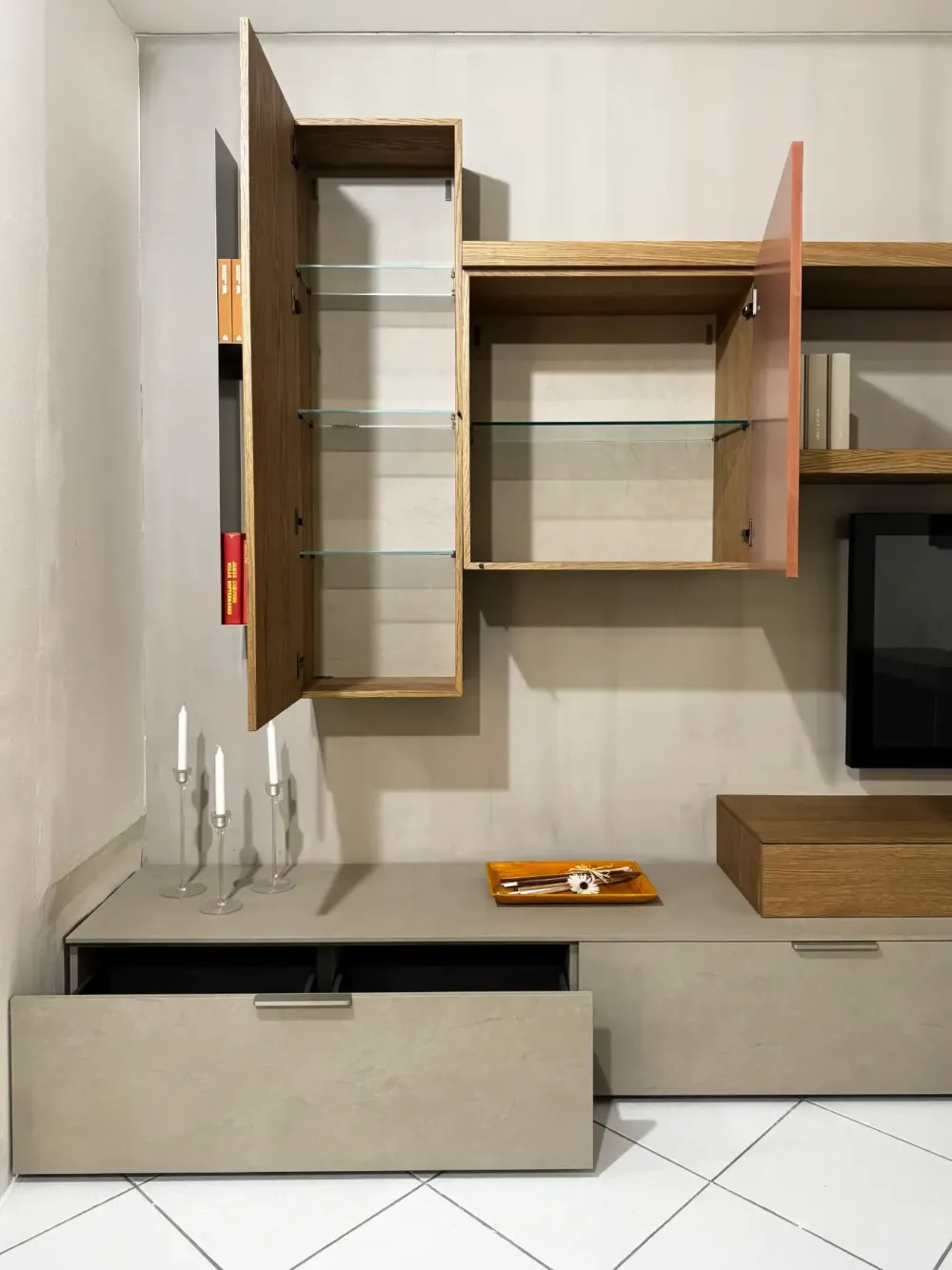 Mercantini Mobile soggiorno modello Kosmos di scontato -30%- Pareti Attrezzate