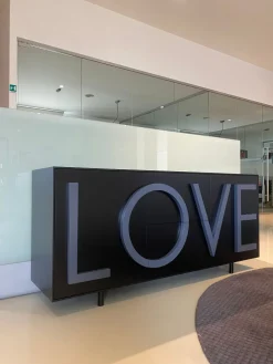 Mobile soggiorno modello Love di a prezzo scontato^Driade Clearance