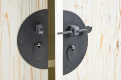 Outlet Etnico Mobile soggiorno modello credenza china in legno 3 cassetti 2 sportelli white decape' di a PREZZI OUTLET- Madie