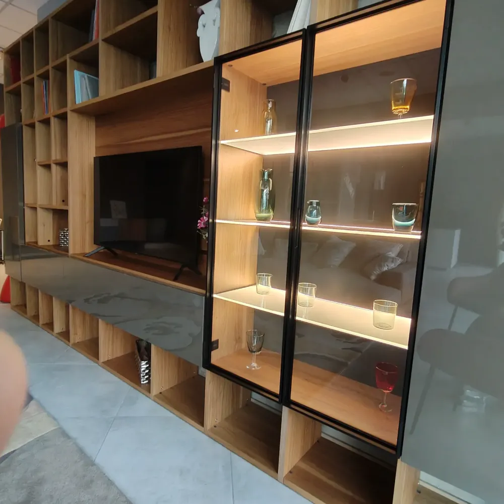 Clearance Mobile soggiorno modello Selecta di scontato -50% Pareti Attrezzate