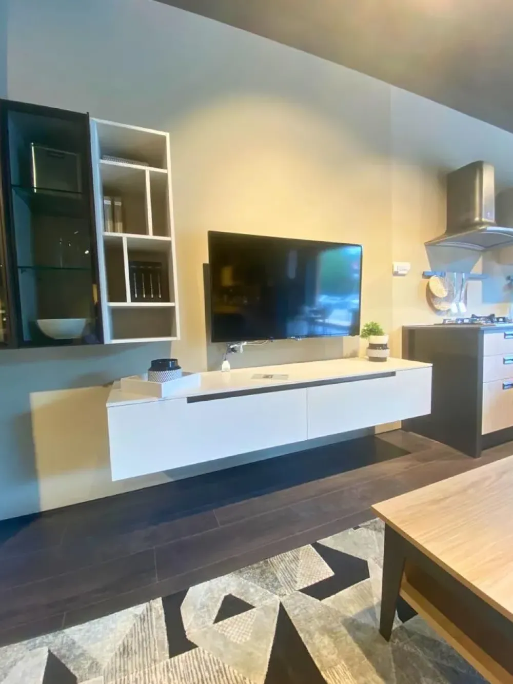 Clearance Mobile soggiorno modello Slim di a PREZZI OUTLET Pareti Attrezzate