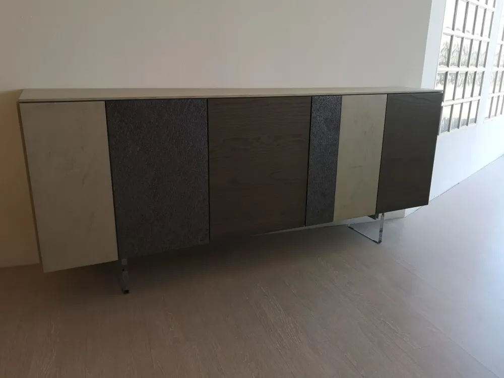 Presotto Mobile soggiorno modello Inclinart di in Offerta Outlet- Madie