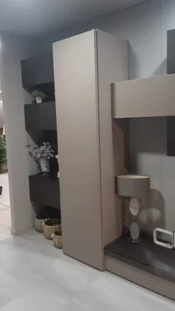 Imab Mobile soggiorno modello Soggiorno + zona ingresso di a PREZZI OUTLET- Pareti Attrezzate