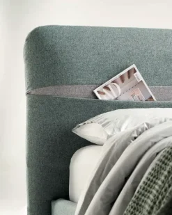 Moderno letto matrimoniale Hera Mottes: design unico a prezzo scontato.^Collezione esclusiva Outlet