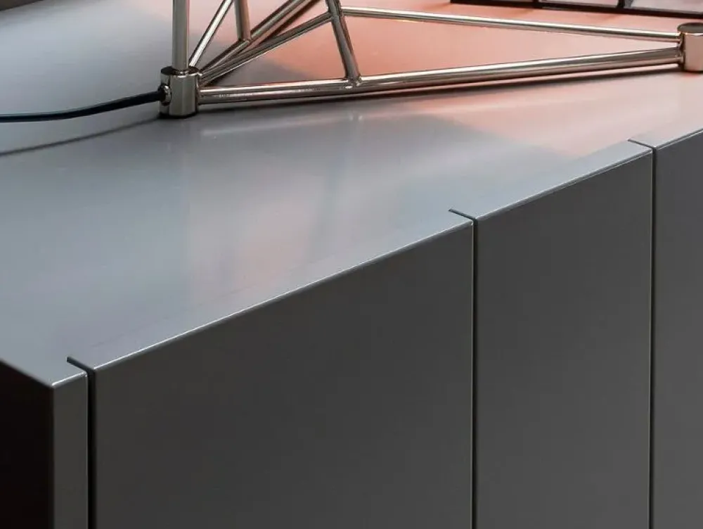 NovaMobili : Madia Stripe 3 ante in Offerta Outlet! Design unico!- Madie