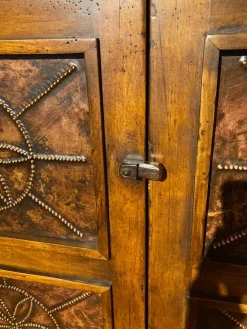 Artigianale Offerta Outlet: Madia Massello stile classico .- Madie