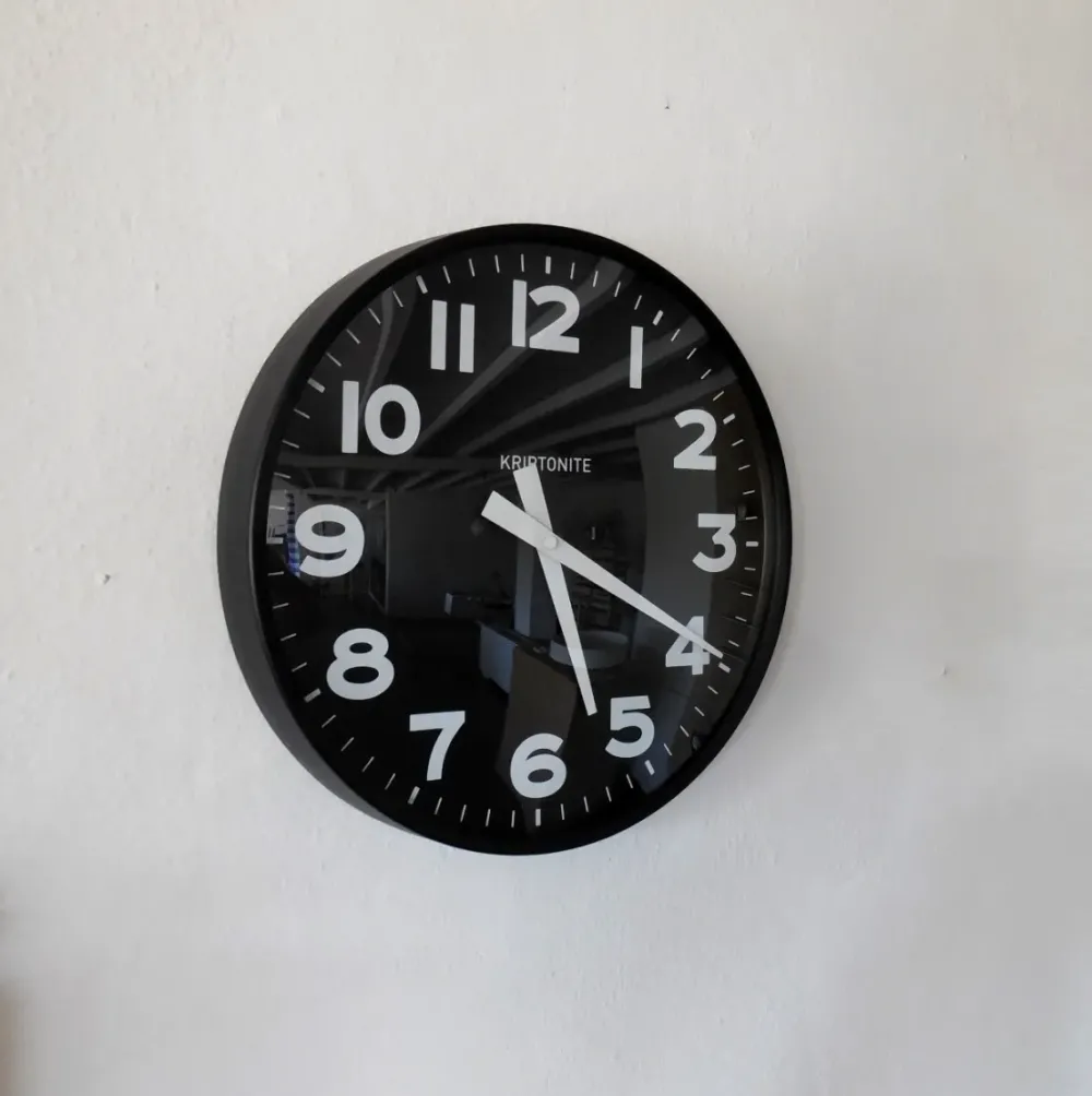 Kriptonite Oggettistica design Orologi da parete di a prezzo scontato- Oggettistica