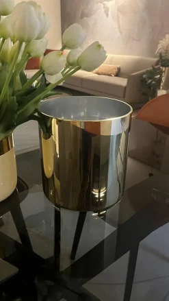 Artigianale Oggettistica design Vaso cilindrico dorato di a prezzo ribassato- Oggettistica