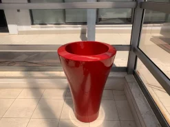 Serralunga Oggettistica in stile Design in laccato lucido Ming high- Oggettistica