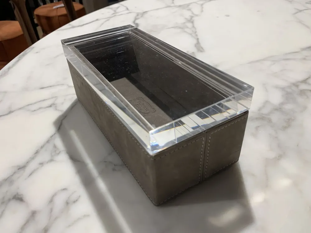 Oggettistica Leather case di scontata^Poltrona Frau New