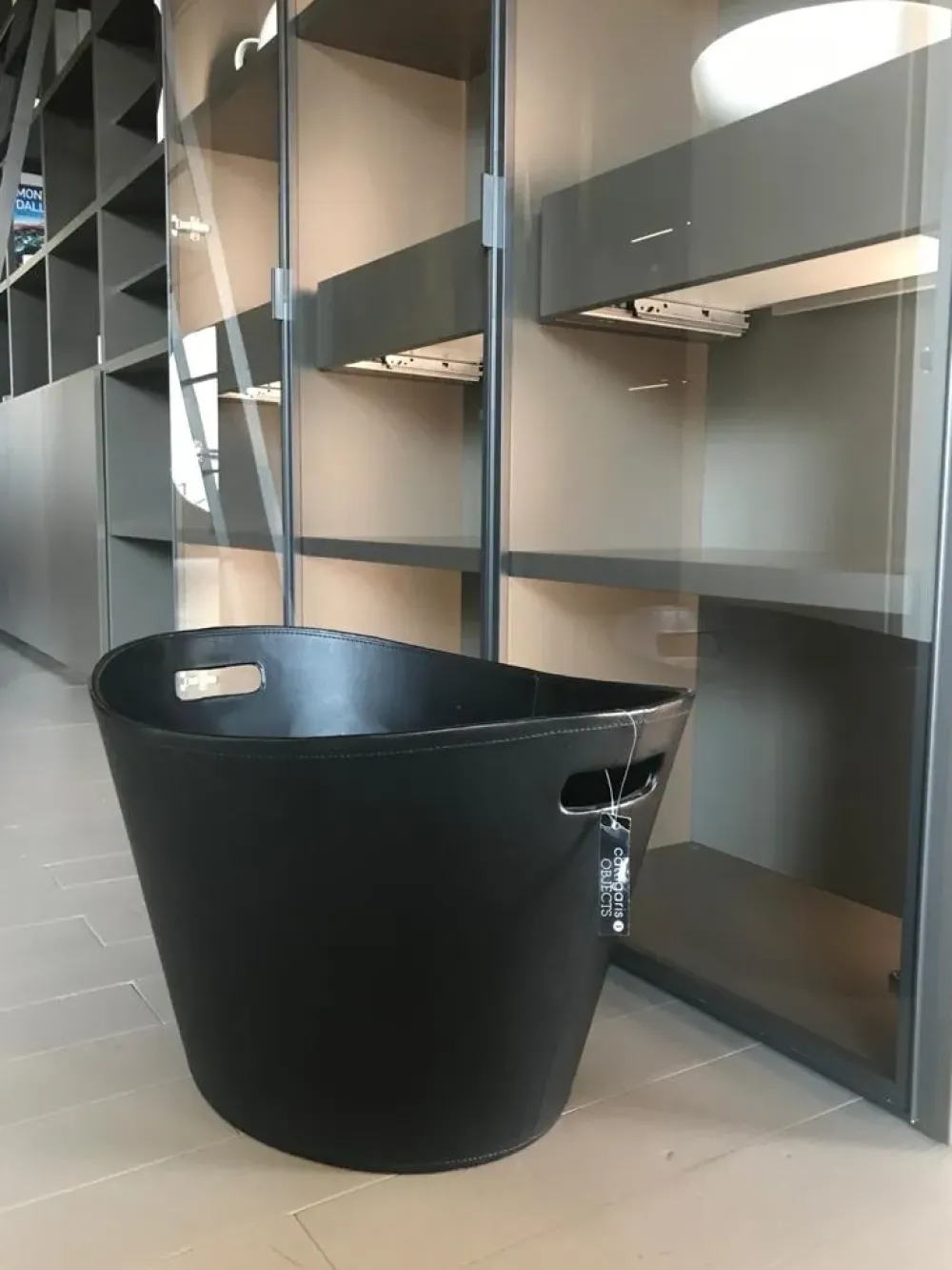 Oggettistica moderna Portaoggetti modello basket di^Calligaris