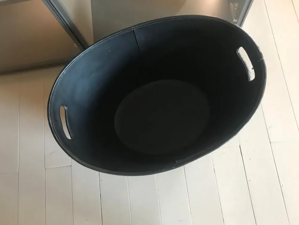 Oggettistica moderna Portaoggetti modello basket di^Calligaris