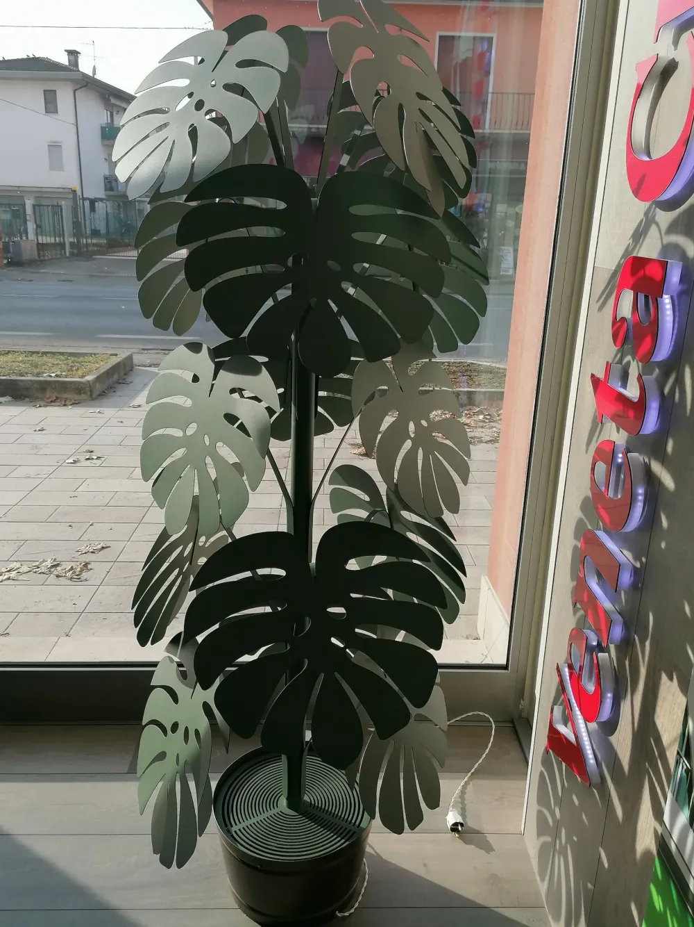 Artigianale Oggettistica Pianta monstera grande verde salvia a prezzo scontato- Oggettistica