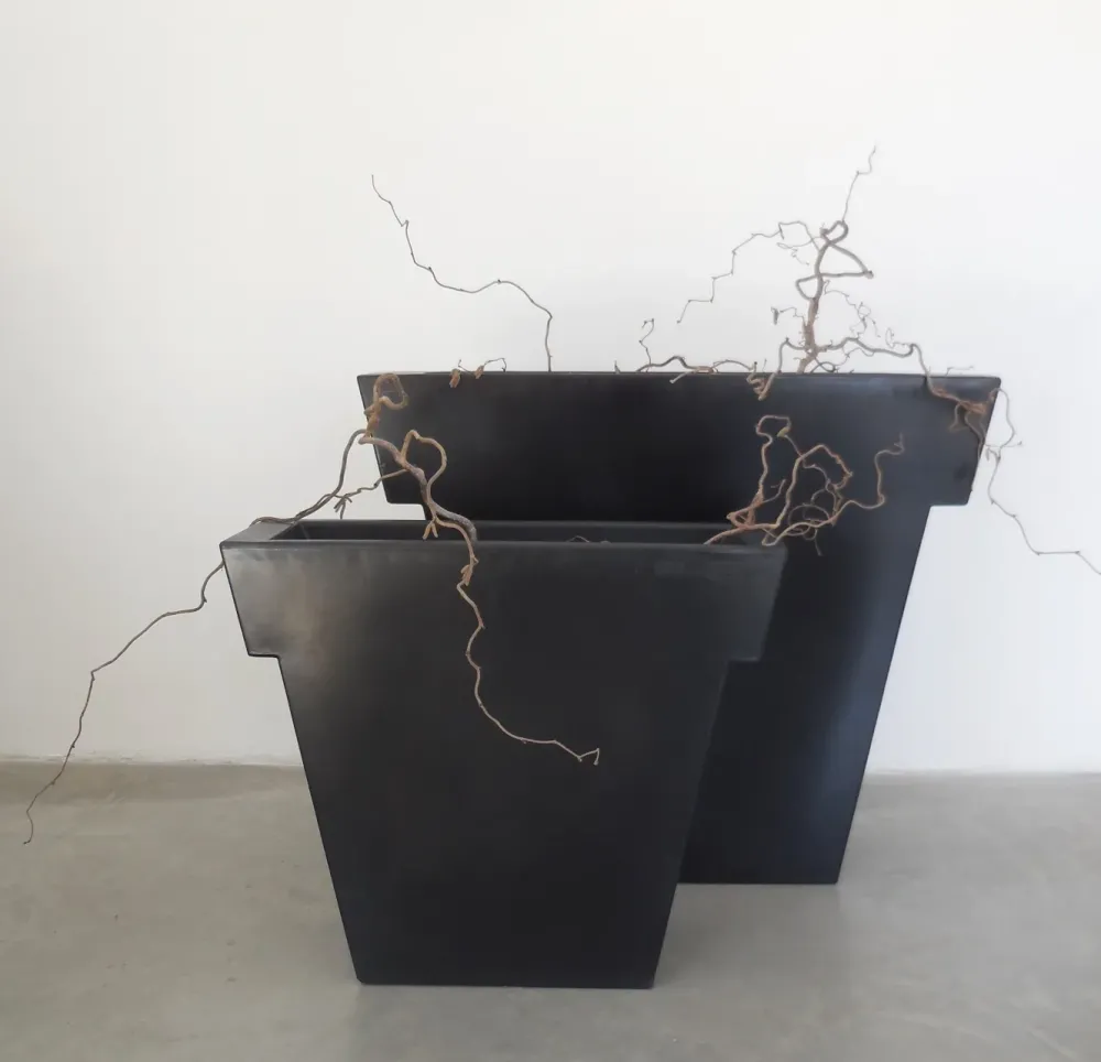 Oggettistica Il vaso design in OFFERTA OUTLET^Slide Hot