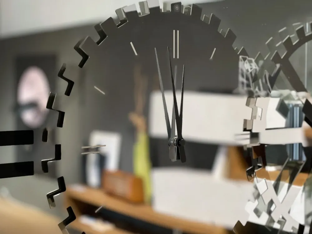 Cattelan Italia Oggettistica Times a prezzo Outlet- Oggettistica