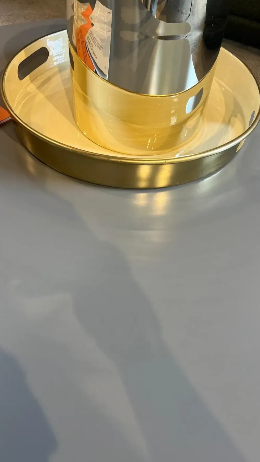 Artigianale Oggettistica Vassoio rotondo smaltato di in offerta - 31%- Oggettistica