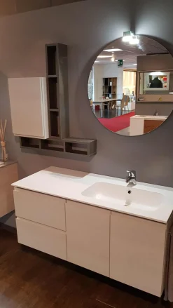 OUTLET BAGNO in offerta con luce a led^Compab Sale