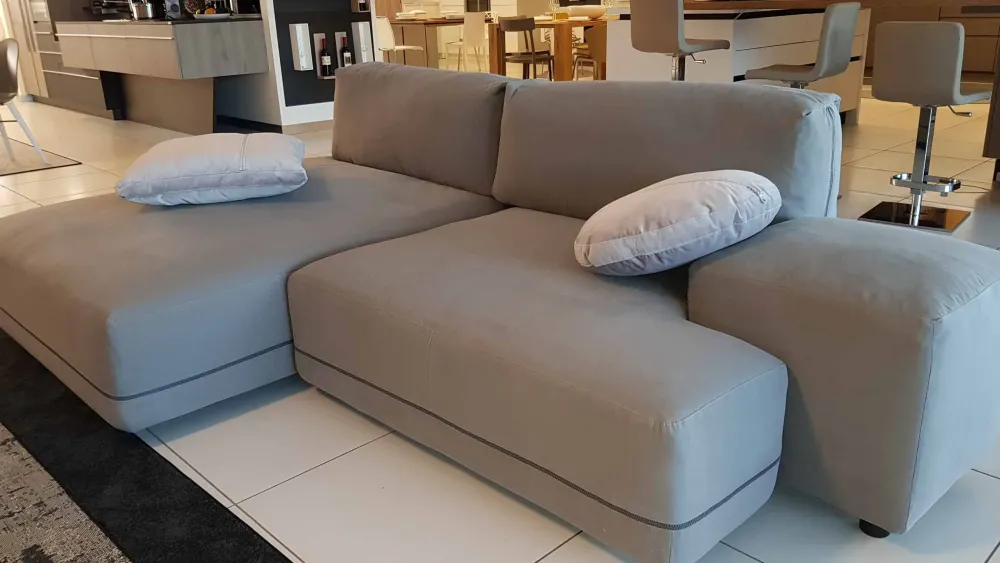 Hot Outlet Divano Sanders 2018 Divani