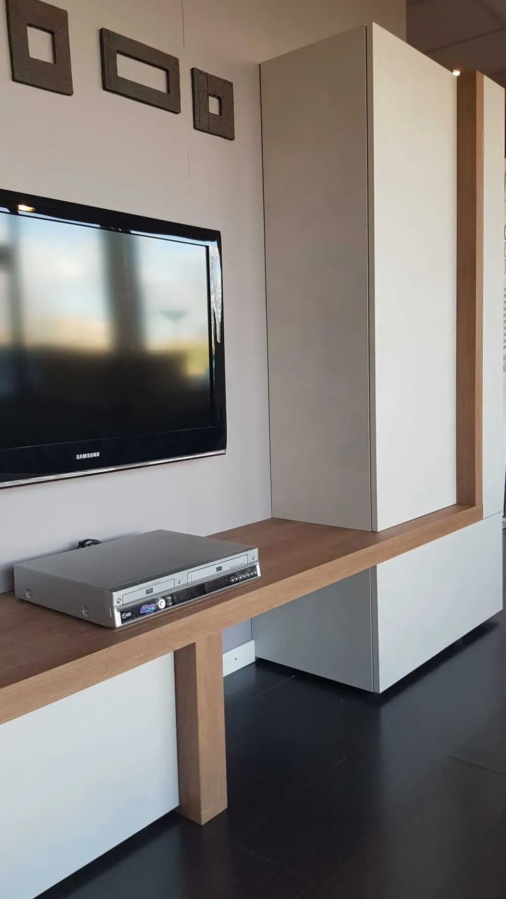 Discount Outlet Soggiorno Atlante new 2018 Pareti Attrezzate