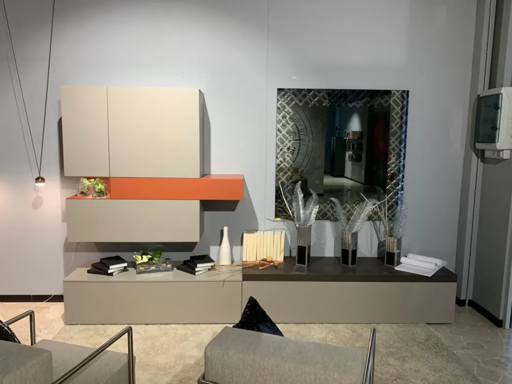 Tomasella Parete attrezzata Atlante di scontata del 29%- Pareti Attrezzate