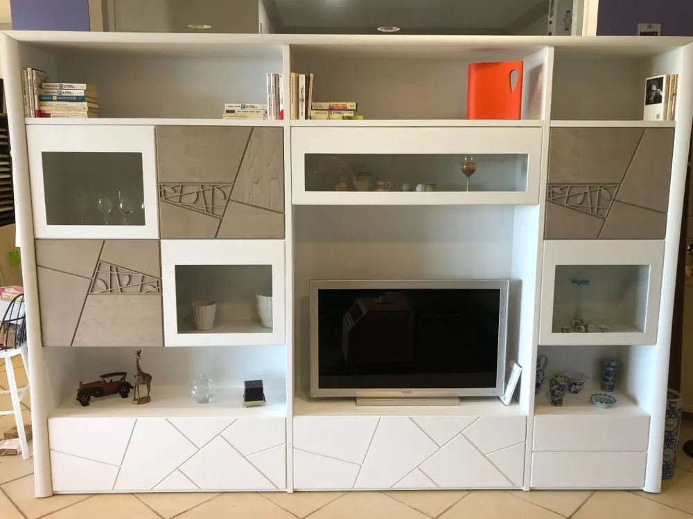 Modo 10 Parete attrezzata Collezione decor in stile classico a prezzo ribassato- Pareti Attrezzate