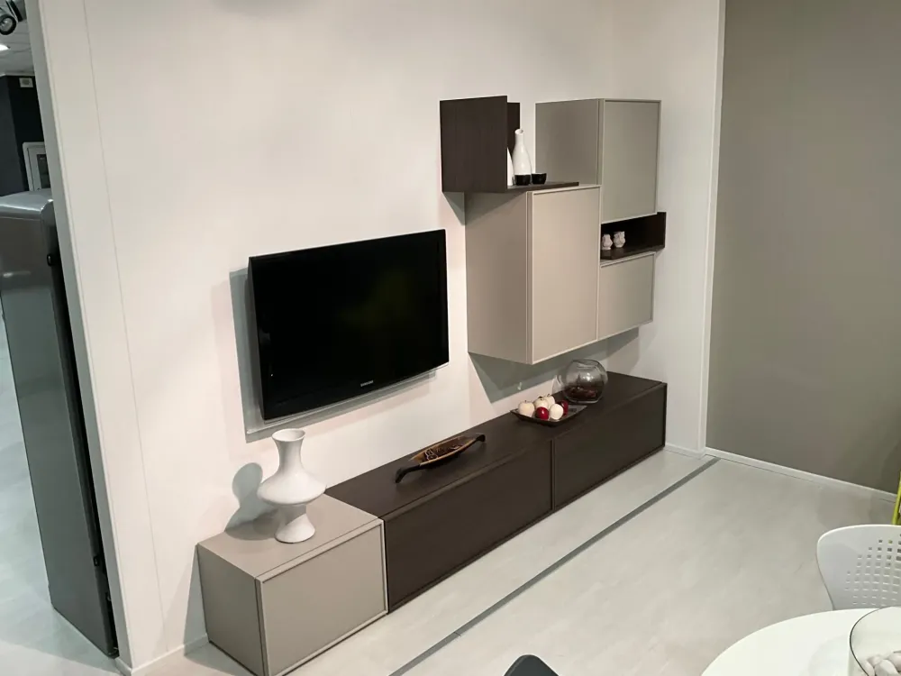 Hot Parete attrezzata Dandy in stile moderna a prezzo ribassato Pareti Attrezzate