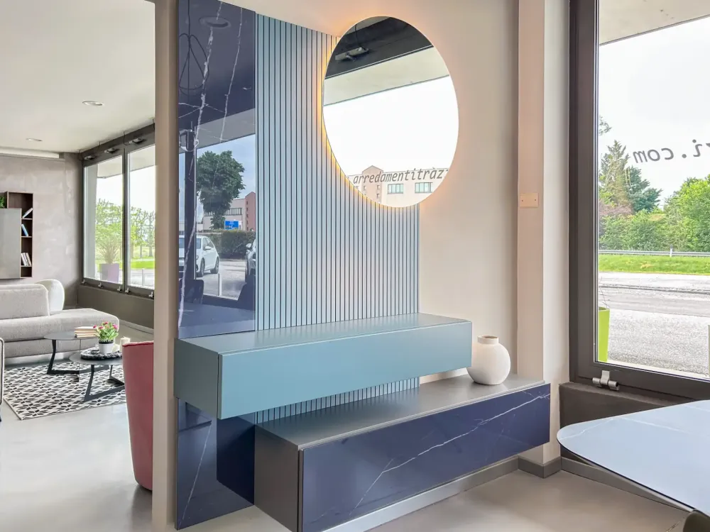 Parete attrezzata Entrata blu con specchio di scontata del 35%^Mobilgam Online