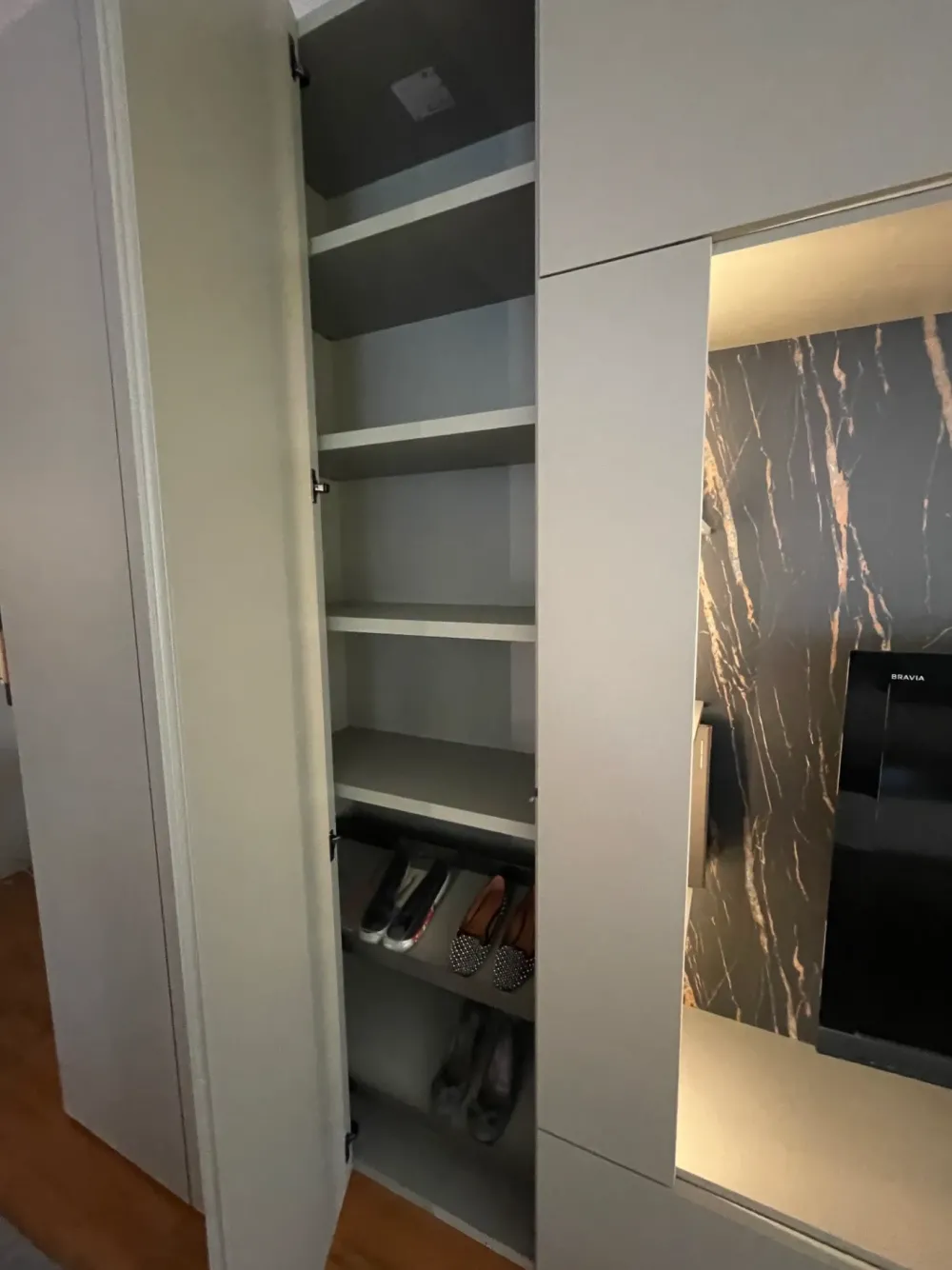 Online Parete attrezzata Freedhome di scontata del 33% Pareti Attrezzate