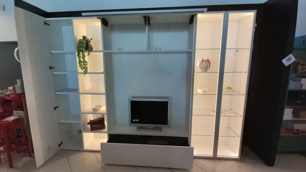 Sale Parete attrezzata Freedhome di in OFFERTA OUTLET Pareti Attrezzate