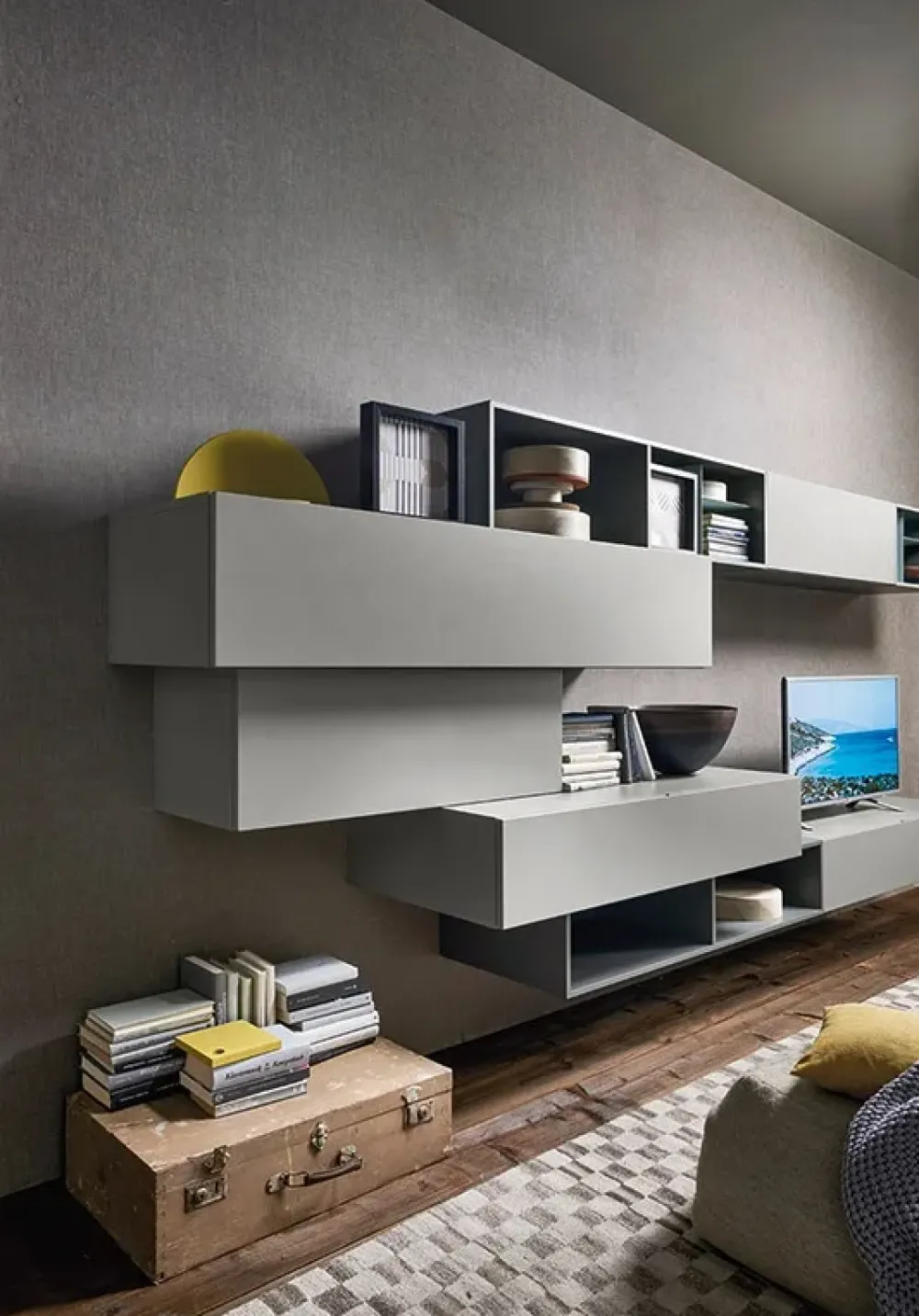 Discount Parete attrezzata in stile design in laccato opaco Offerta Outlet Pareti Attrezzate