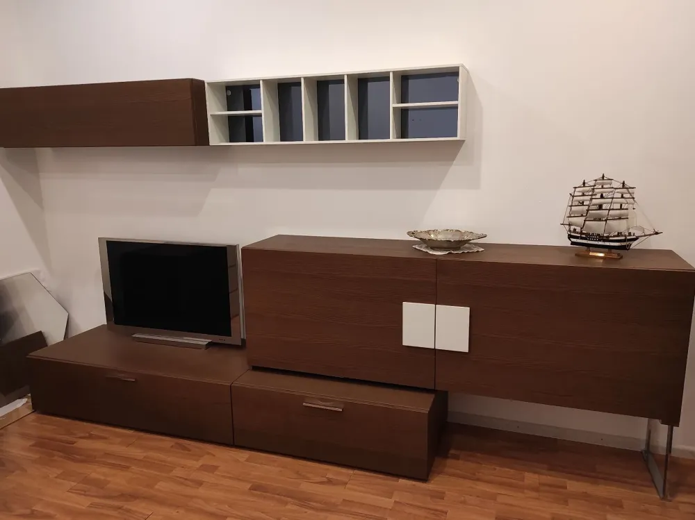 Clearance Parete attrezzata in stile moderno All di a prezzo Outlet Pareti Attrezzate