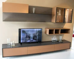 Hot Parete attrezzata Lampo dell'azienda con un ribasso esclusivo Pareti Attrezzate