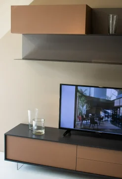 Hot Parete attrezzata Lampo dell'azienda con un ribasso esclusivo Pareti Attrezzate