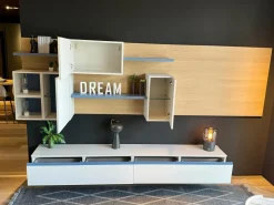 Orme Parete attrezzata Living light collection del marchio con un ribasso esclusivo- Pareti Attrezzate