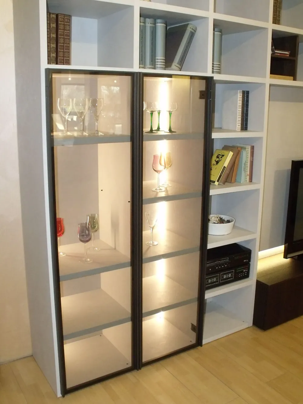 Parete attrezzata Modo della firma con uno sconto esclusivo^Sangiacomo Outlet