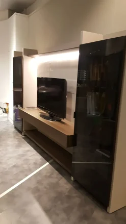 Misuraemme Parete attrezzata Over dell'azienda con uno sconto esclusivo- Pareti Attrezzate