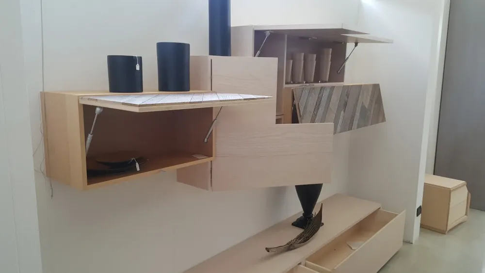 Parete attrezzata Pareta attrezzata con un ribasso esclusivo^Artigianale Discount