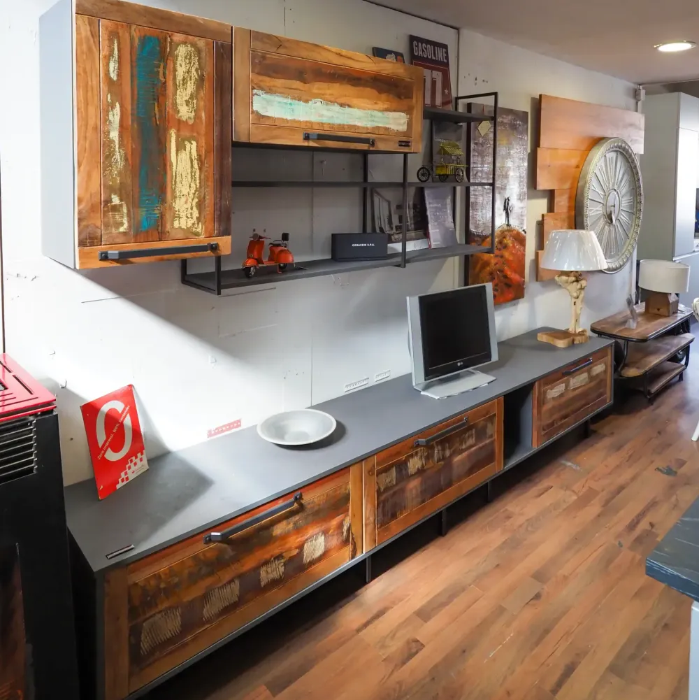 Parete attrezzata Parete soggiorno industrial e legno di in OFFERTA OUTLET^Nuovi Mondi Collection Outlet