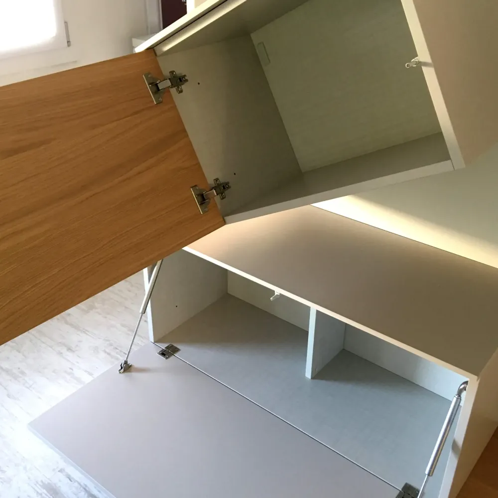 New Parete attrezzata Parete soggiono santa lucia decorativo e legno nodato di in OFFERTA OUTLET Pareti Attrezzate