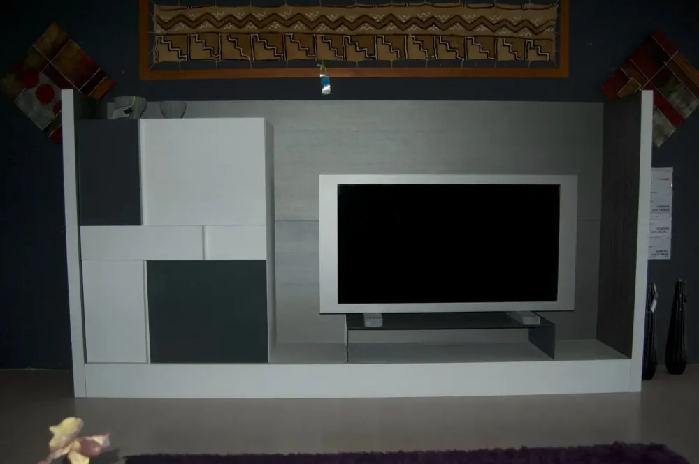 Parete attrezzata Parete attrezzata moderna di scontata del 63% Pareti Attrezzate