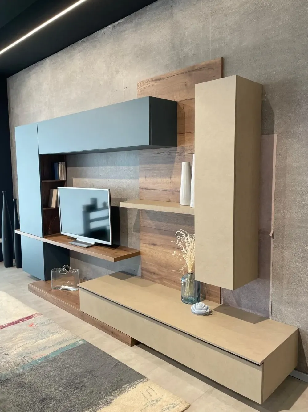 Discount Parete attrezzata Parete di in OFFERTA OUTLET Pareti Attrezzate