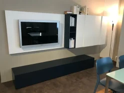 Jesse Parete attrezzata Parete tv in stile design a prezzo ribassato- Pareti Attrezzate