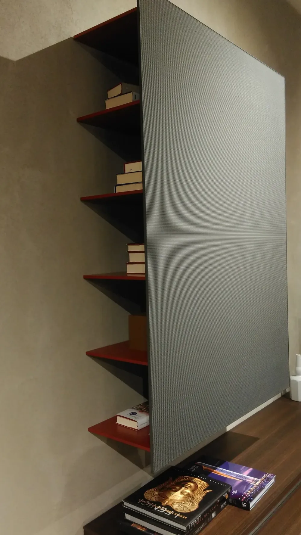 Molteni & C Parete attrezzata Password in stile moderna a prezzo scontato- Pareti Attrezzate